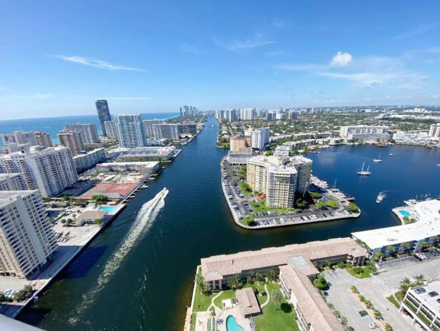 Miami Beach 1B/1B Incredible View Apartment With Kitchen ハランデール・ビーチ エクステリア 写真